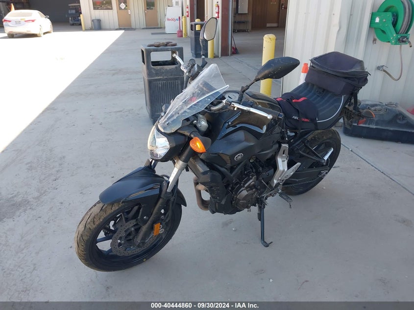 2016 YAMAHA FZ07 JYARM06E2GA009197