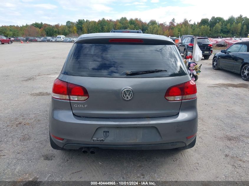 2011 Volkswagen Golf 2.5L 2-Door VIN: WVWAB7AJ6BW186917 Lot: 40444965