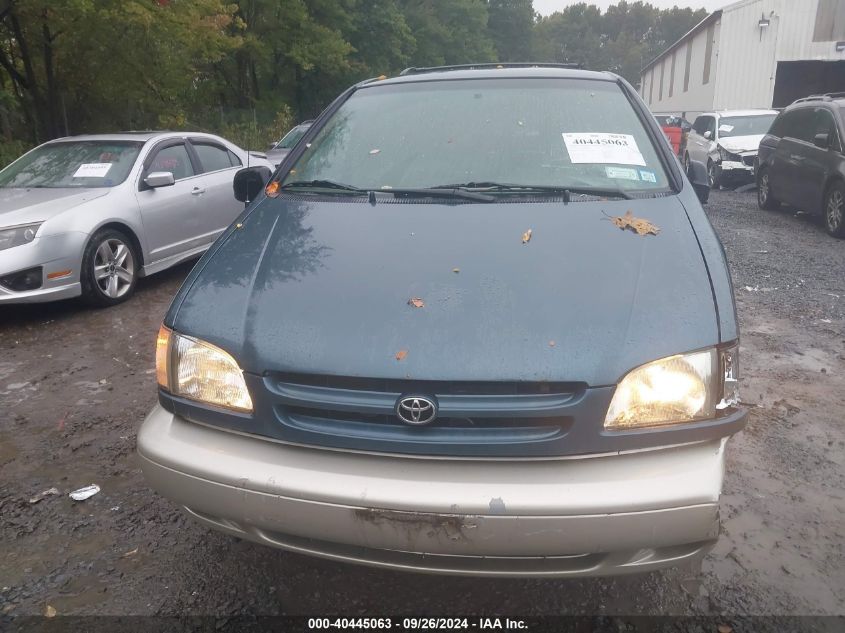 2000 Toyota Sienna Xle VIN: 4T3ZF13C7YU234838 Lot: 40445063