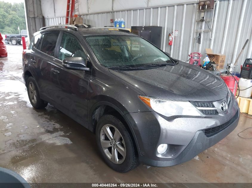 2T3WFREVXFW206707 2015 TOYOTA RAV 4 - Image 1