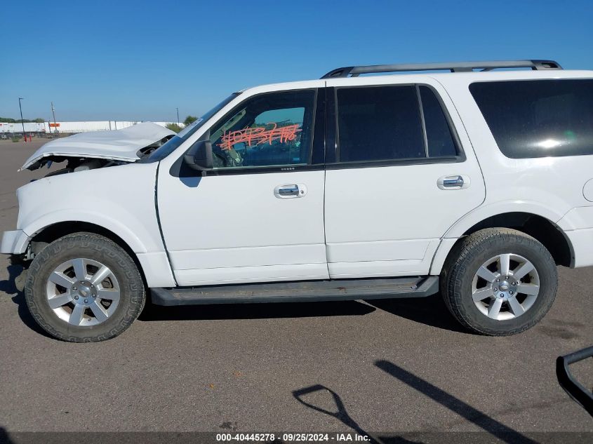 2010 Ford Expedition Xlt VIN: 1FMJU1G52AEA52925 Lot: 40445278