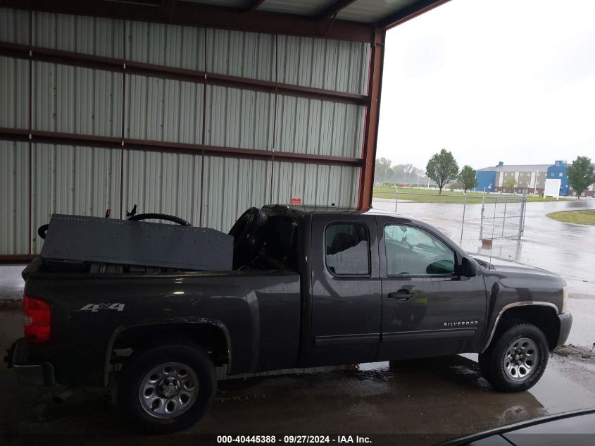 2011 Chevrolet Silverado 1500 Ls VIN: 1GCRKREAXBZ441382 Lot: 40445388