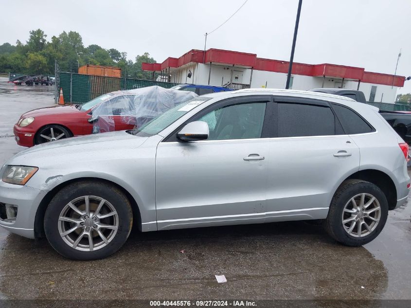 2010 Audi Q5 3.2 Premium VIN: WA1CKAFP0AA092895 Lot: 40445576