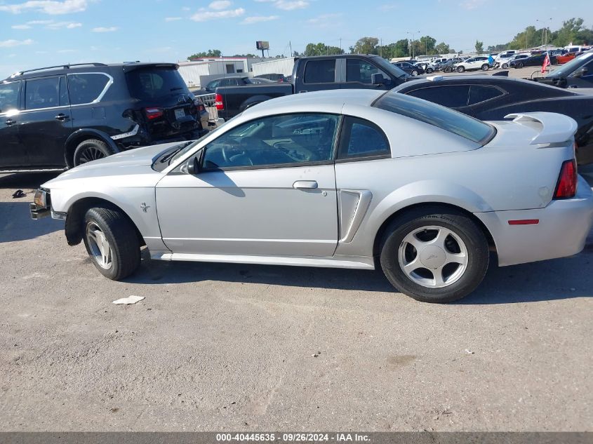 2002 Ford Mustang VIN: 1FAFP404X2F110107 Lot: 40445635