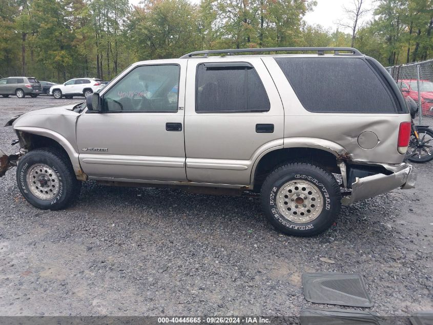 2002 Chevrolet Blazer Ls VIN: 1GNDT13W52K101421 Lot: 40445665