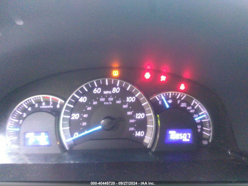 4T1BF1FK0EU759927 2014 Toyota Camry Se