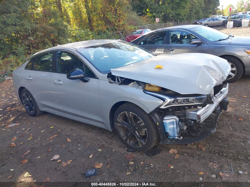 2024 KIA K5 VIN: 5XXG64J29RG250627