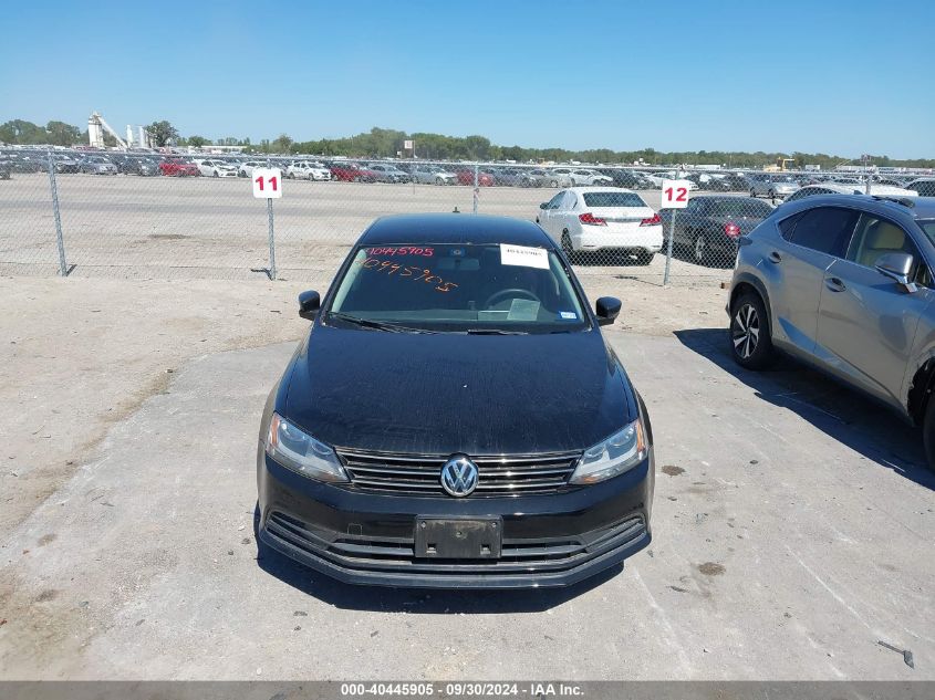 3VWB17AJ5FM268468 2015 Volkswagen Jetta Se