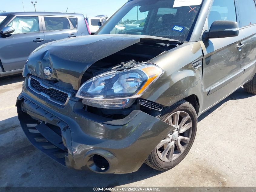 2013 Kia Soul +/!/Sport VIN: KNDJT2A60D7565808 Lot: 40445907