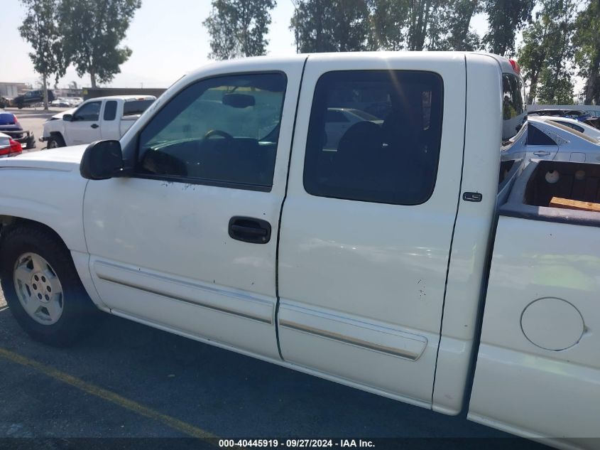 2003 Chevrolet Silverado 1500 Ls VIN: 2GCEC19V131268825 Lot: 40445919