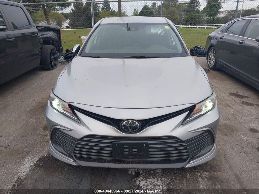 2022 Toyota Camry Le VIN: 4T1C11AKXNU015830 Lot: 40445966