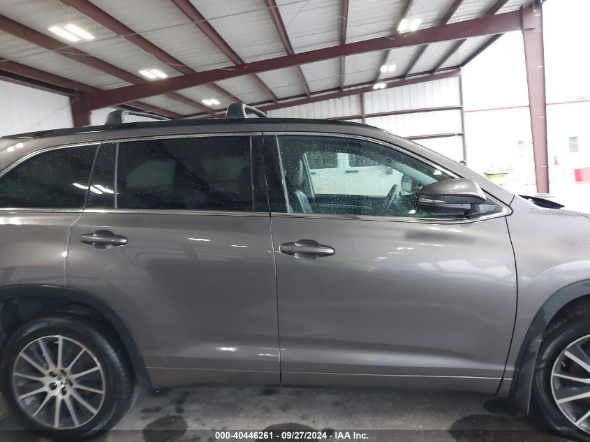 2018 Toyota Highlander Se VIN: 5TDJZRFHXJS558187 Lot: 40446261