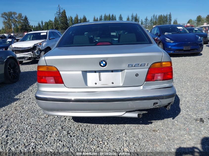 WBADM6340YGU05721 2000 BMW 528Ia