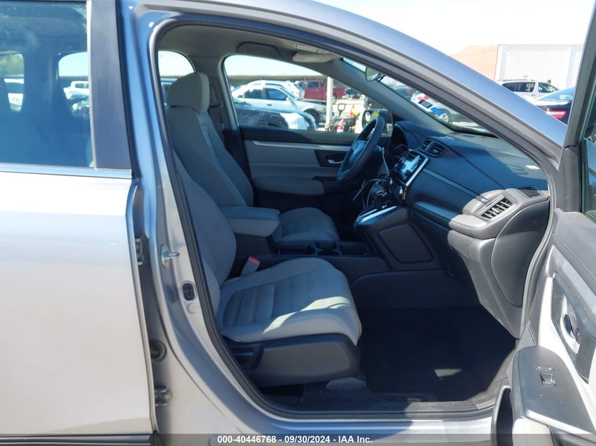 VIN 7FARW5H33HE005289 2017 HONDA CR-V LX