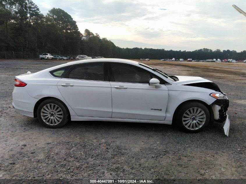 2016 Ford Fusion Hybrid Se VIN: 3FA6P0LU2GR389129 Lot: 40447091