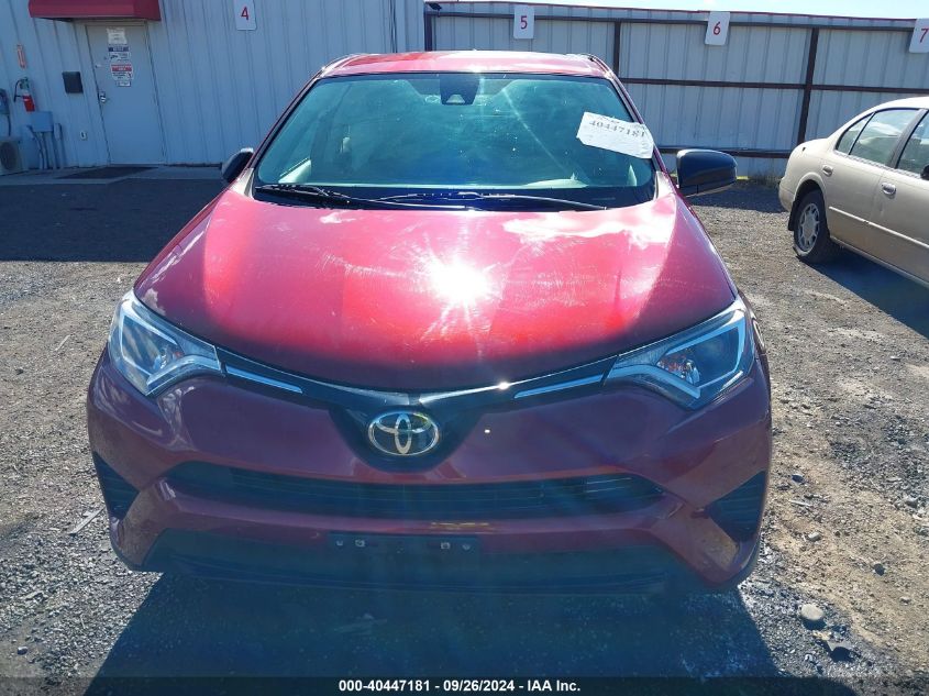 2018 Toyota Rav4 Le VIN: 2T3BFREV4JW835015 Lot: 40447181