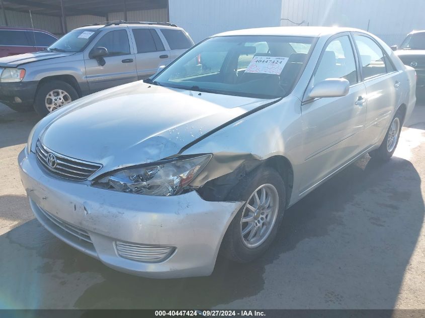 2005 Toyota Camry Le VIN: JTDBE32K253026776 Lot: 40447424