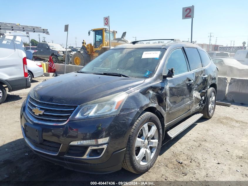 1GNKRGKD1HJ121656 2017 CHEVROLET TRAVERSE - Image 2