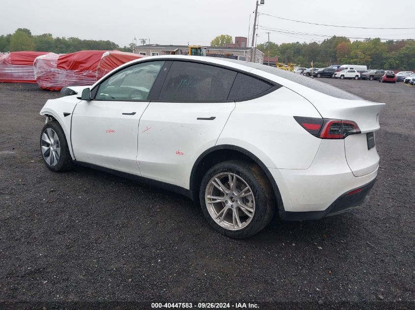 VIN 7SAYGDEEXPA079053 2023 TESLA MODEL Y no.3