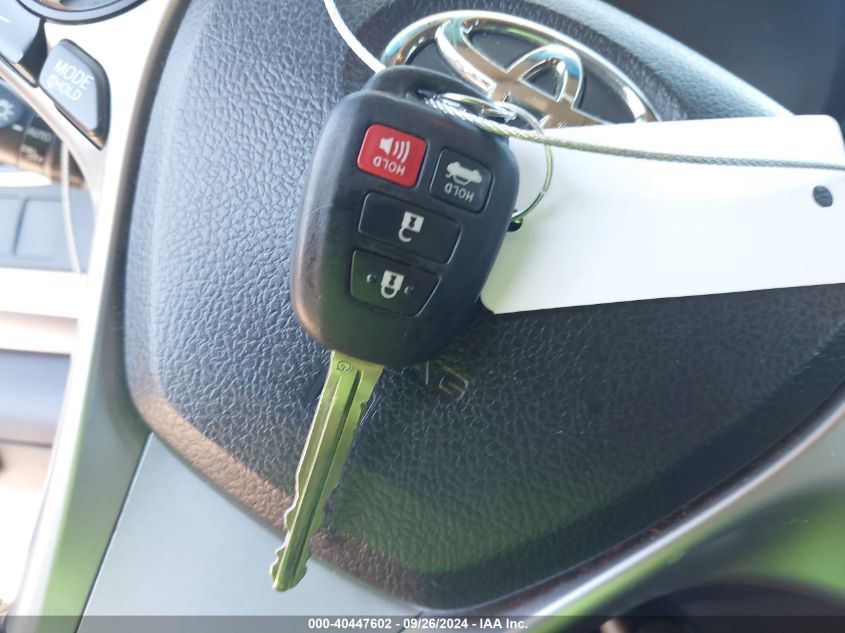 4T1BF1FK7CU576750 2012 Toyota Camry Se