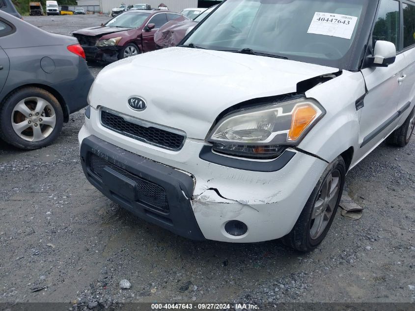 2011 Kia Soul + VIN: KNDJT2A22B7346374 Lot: 40447643