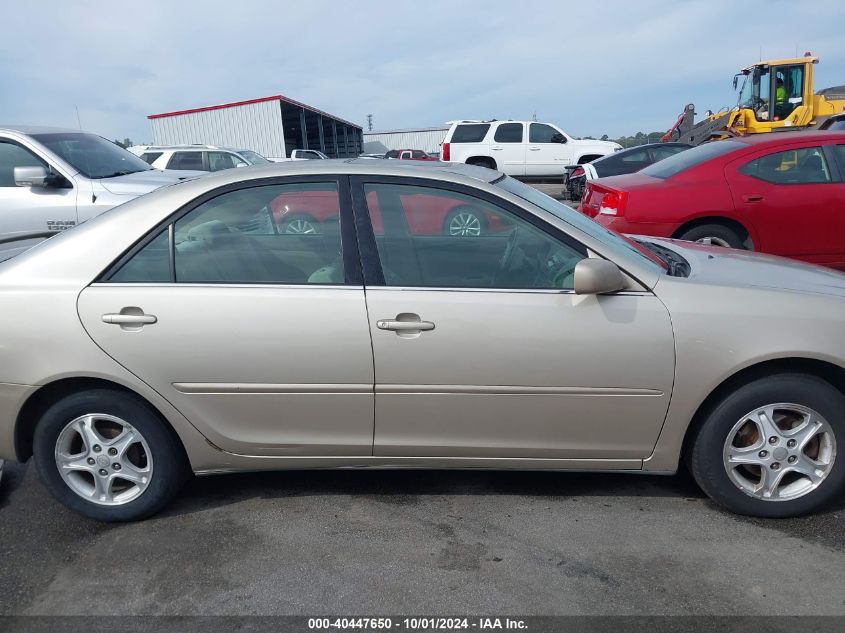 2004 Toyota Camry Le VIN: 4T1BE32K34U923545 Lot: 40447650