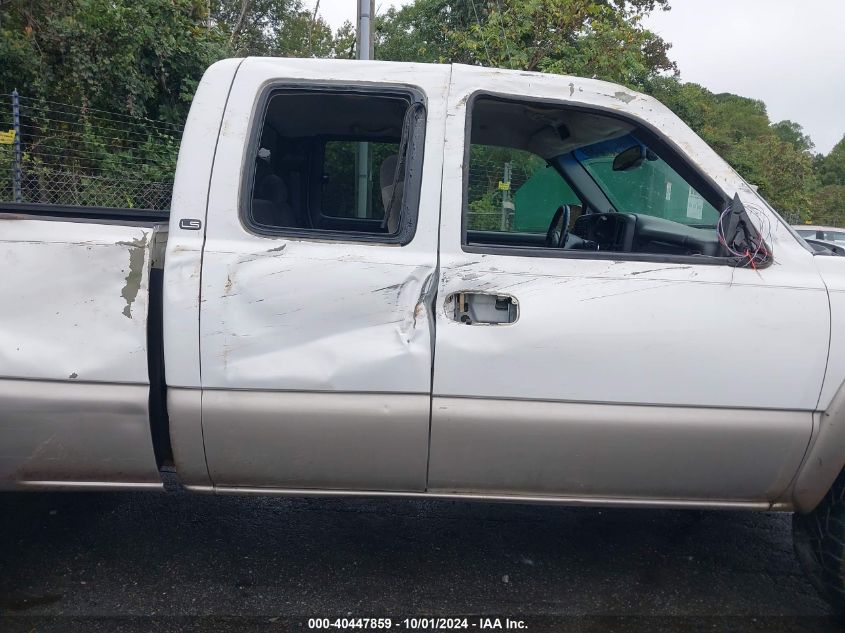 2003 Chevrolet Silverado 1500 Ls VIN: 2GCEK19T431151449 Lot: 40447859