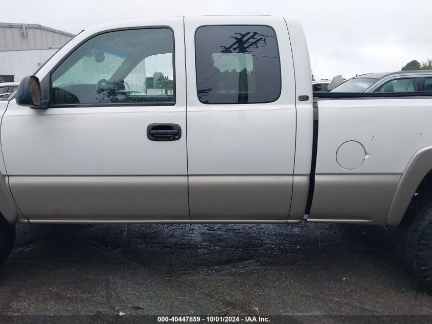 2003 Chevrolet Silverado 1500 Ls VIN: 2GCEK19T431151449 Lot: 40447859