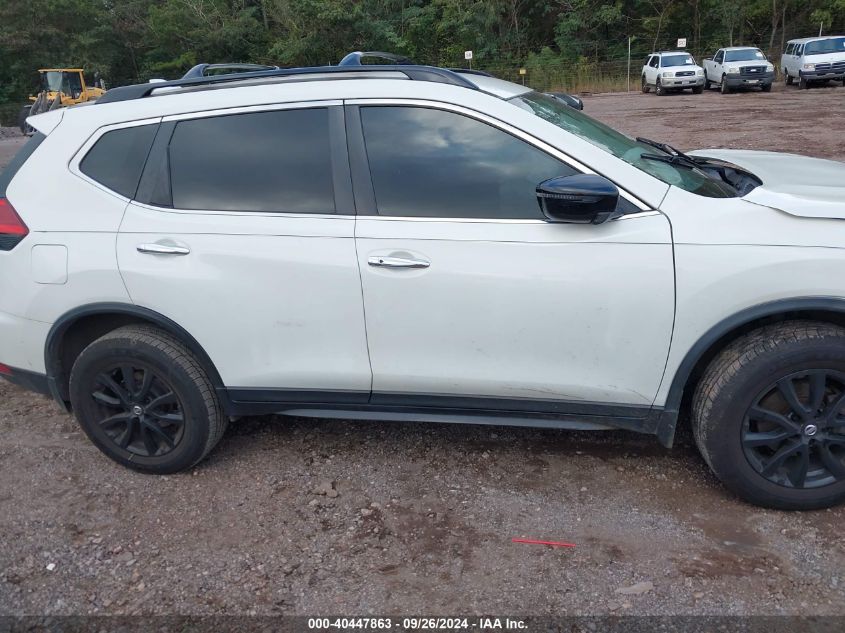 2017 Nissan Rogue Sv/Sl VIN: 5N1AT2MV0HC813065 Lot: 40447863