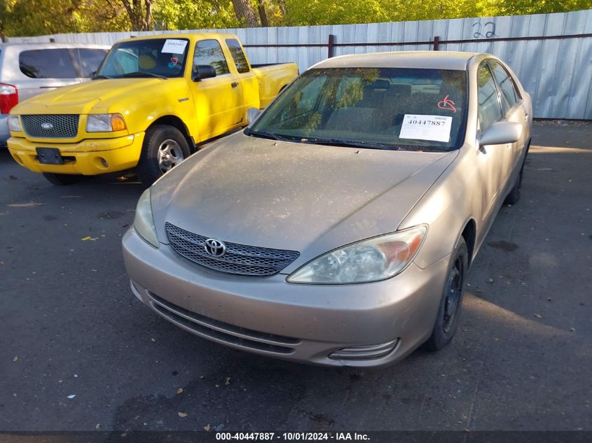 2002 Toyota Camry Le VIN: JTDBE32K520035873 Lot: 40447887