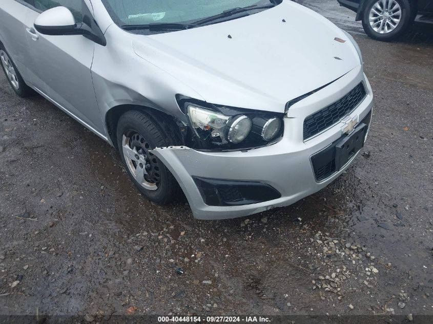 2013 Chevrolet Sonic Ls Auto VIN: 1G1JA5SH4D4256196 Lot: 40448154