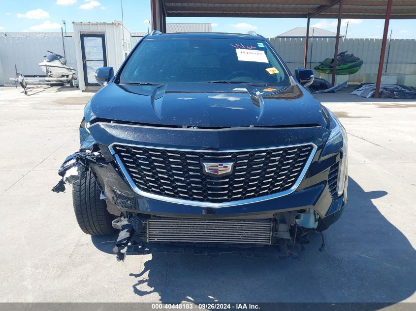 2022 Cadillac Xt4 Fwd Premium Luxury VIN: 1GYFZCR43NF100034 Lot: 40448183