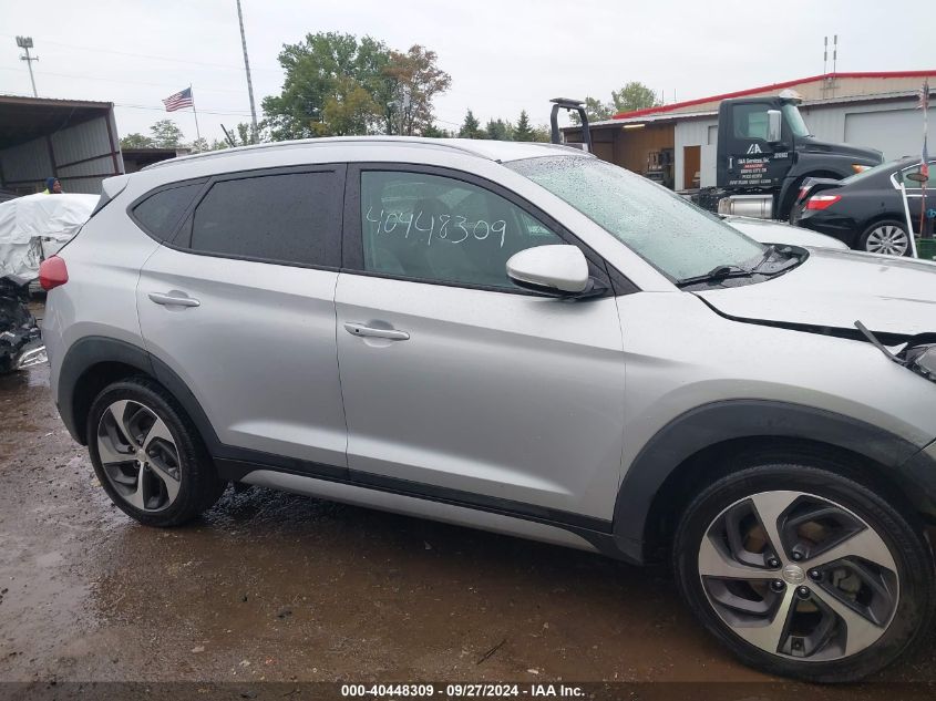 KM8J33A25HU289650 2017 Hyundai Tucson Sport