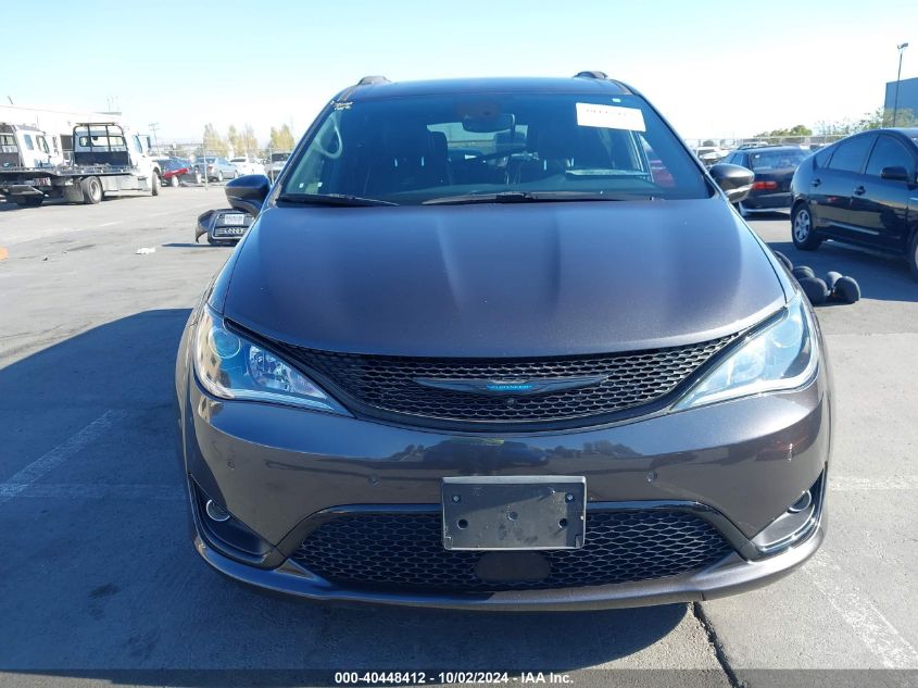 2020 Chrysler Pacifica Hybrid Limited VIN: 2C4RC1N70LR242565 Lot: 40448412