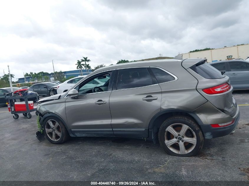 2017 Lincoln Mkc Premier VIN: 5LMCJ1C91HUL55248 Lot: 40448740