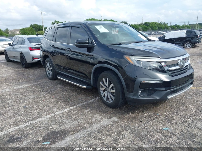VIN 5FNYF5H50KB028996 2019 HONDA PILOT EX-L