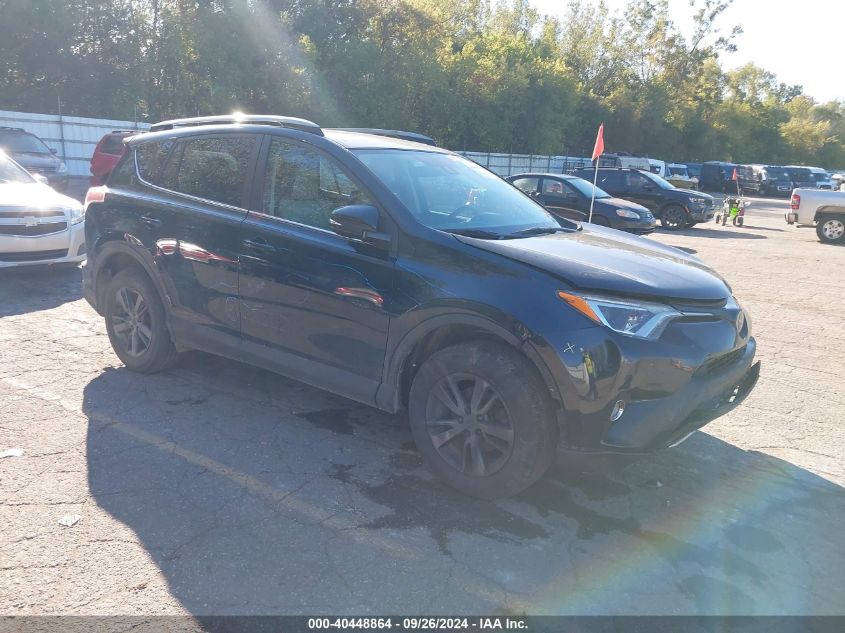 2T3RFREV2JW716040 2018 TOYOTA RAV 4 - Image 1