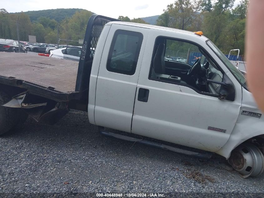 2006 Ford F-350 Chassis Lariat/Xl/Xlt VIN: 1FDWX37P86EB36488 Lot: 40448948