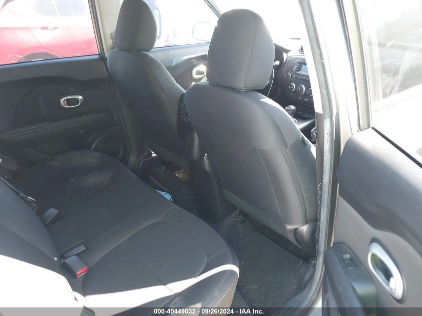 KNDJN2A2XF7160565 2015 Kia Soul