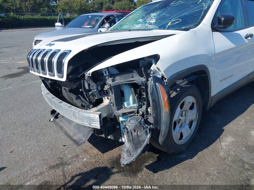 1C4PJLAB0GW125973 2016 Jeep Cherokee Sport