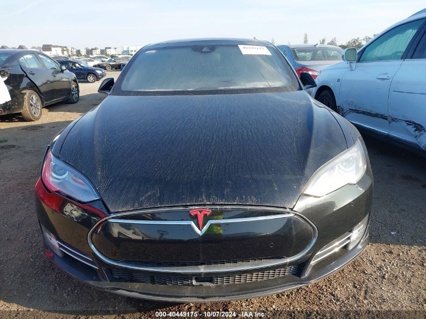 2016 Tesla Model S 60/70/75/85 VIN: 5YJSA1E18GF124509 Lot: 40449175