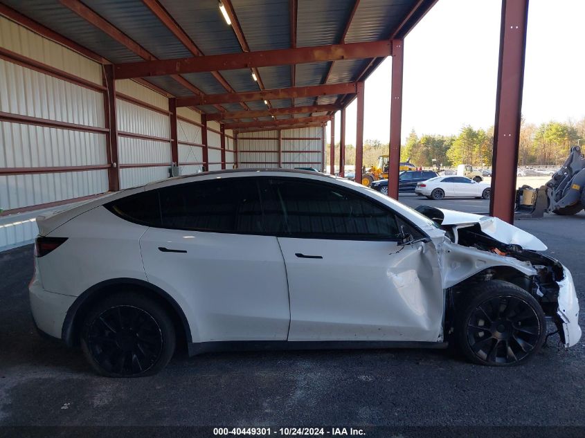 2021 Tesla Model Y Long Range Dual Motor All-Wheel Drive VIN: 5YJYGDEE3MF255520 Lot: 40449301