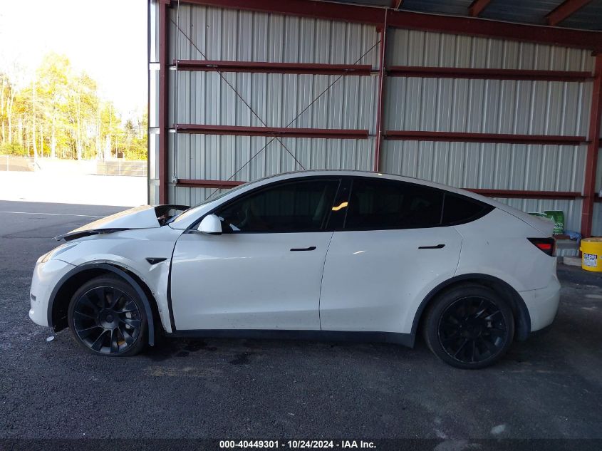 2021 Tesla Model Y Long Range Dual Motor All-Wheel Drive VIN: 5YJYGDEE3MF255520 Lot: 40449301