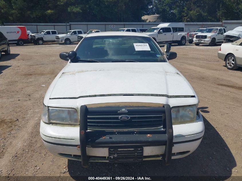 2000 Ford Crown Victoria Police Interceptor VIN: 2FAFP71W3YX148096 Lot: 40449361