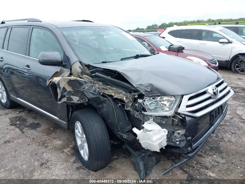 5TDZA3EH8CS026626 2012 Toyota Highlander Se