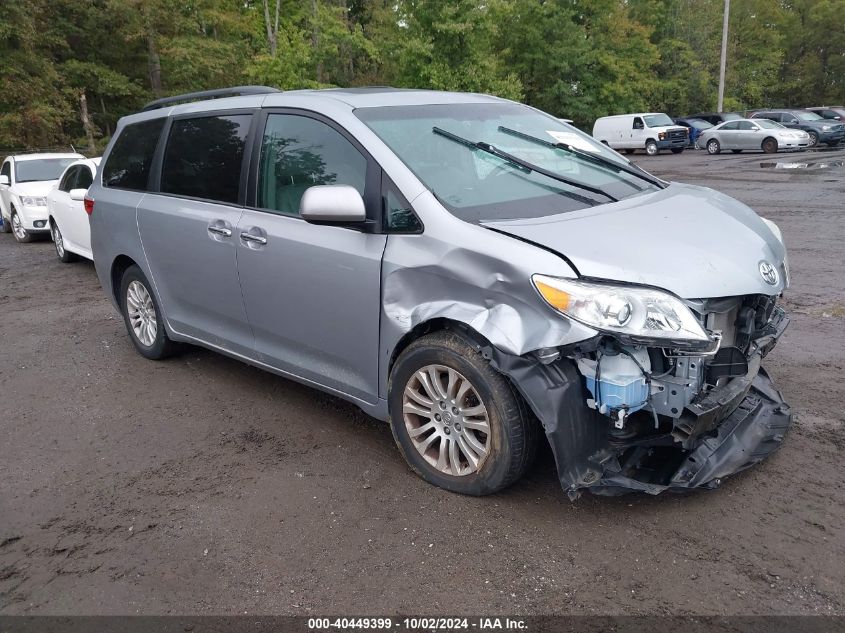 5TDYK3DC1FS687143 2015 TOYOTA SIENNA - Image 1