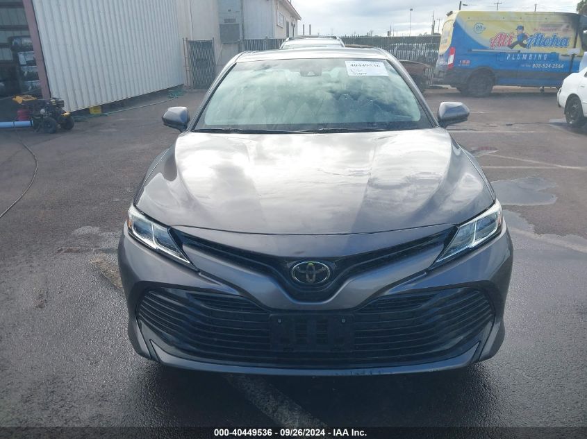 2018 Toyota Camry Le VIN: 4T1B11HK8JU556273 Lot: 40449536