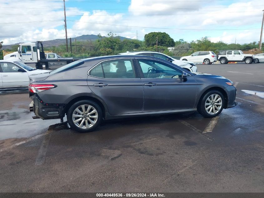 2018 Toyota Camry Le VIN: 4T1B11HK8JU556273 Lot: 40449536