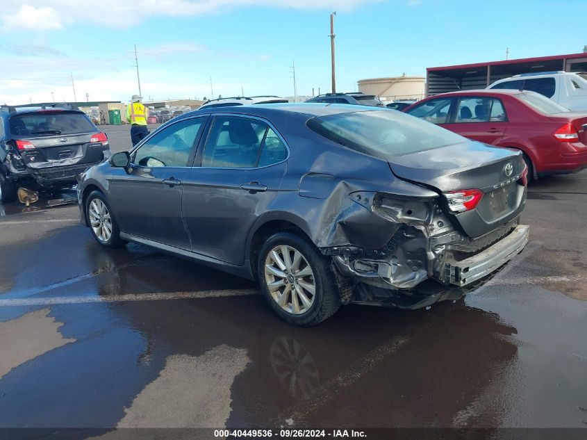 VIN 4T1B11HK8JU556273 2018 Toyota Camry, LE no.3