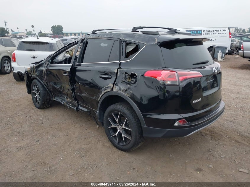 VIN 2T3NFREVXHW379500 2017 TOYOTA RAV4 SE